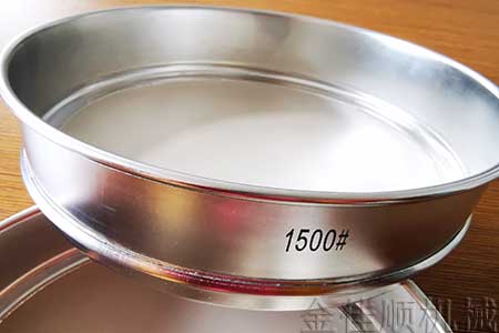 深圳某新能源技術(shù)有限公司在我公司訂購的1500目標(biāo)準(zhǔn)檢驗篩發(fā)貨通知